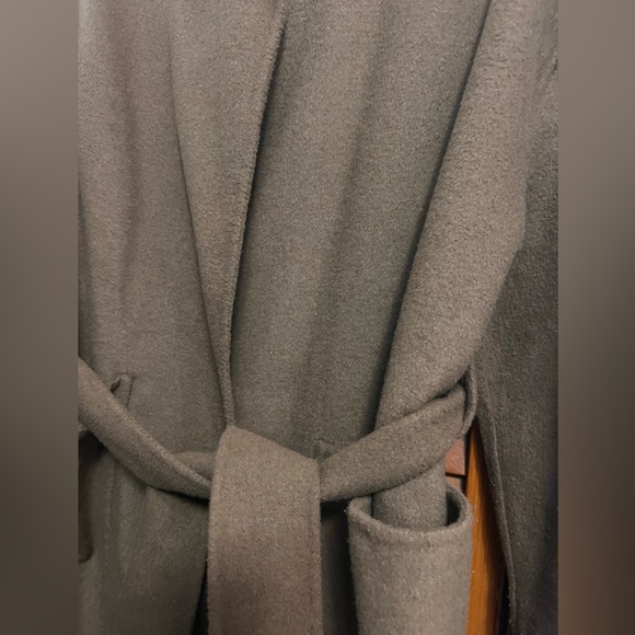 VERY EXPENSIVE HANDMADE wool COAT! NWOT - Picture 4 of 6